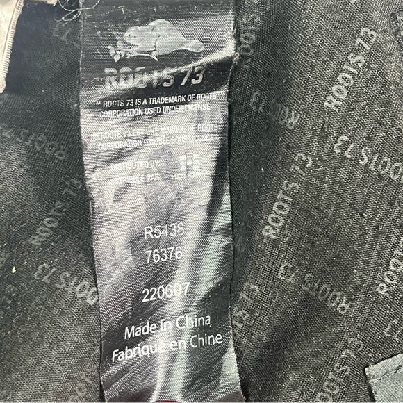 Roots Black Pebbled Faux Leather Crossbody Bag - Picture 7 of 15